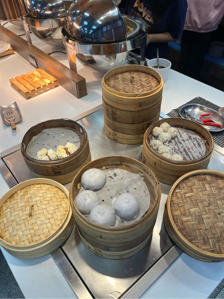 桃園平價又好吃的饗厚牛排!生意很好捏