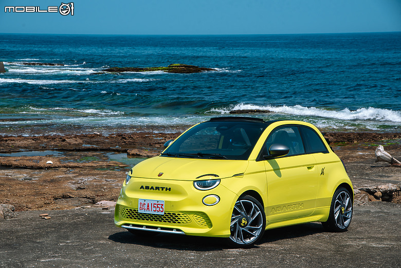 Abarth 500e Scorpionissima敞篷版國內首試|就是要與眾不同,壞起來卻更可愛!