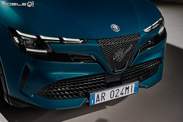 【海外新訊】Alfa Romeo 全新小型休旅「Milano」誕生,品牌首次推出純電動力!