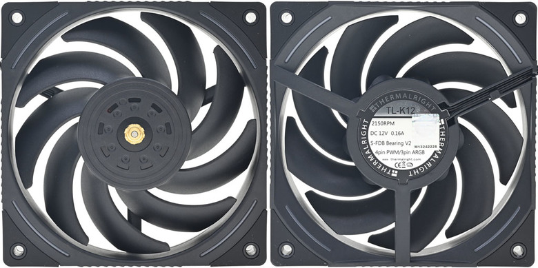點我看大圖 Thermalright索摩樂Phantom Spirit 120 EVO散熱器開箱