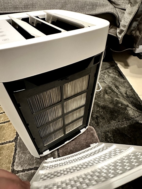點我看大圖 無耗材涼風清淨機 Vephos Air 開箱... 快速水洗真的超方便!