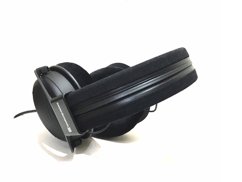 【R式分享】beyerdynamic 一百週年代表作！beyerdynamic DT 990 BLACK SPECIAL EDITION