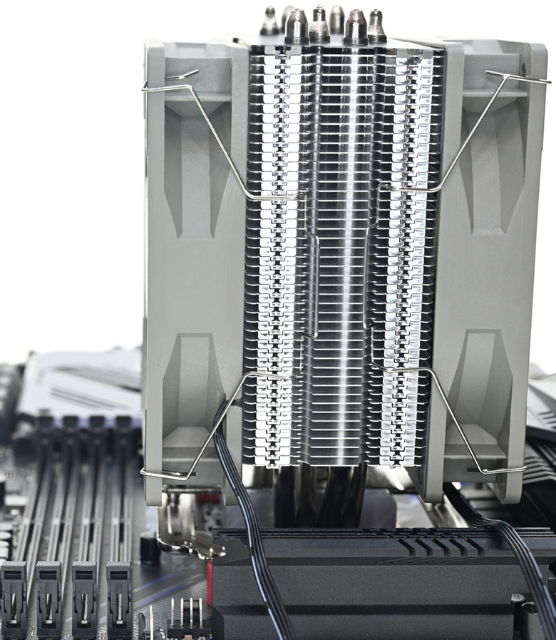 點我看大圖 Thermalright索摩樂Assassin Spirit 120 V2 PLUS散熱器開箱