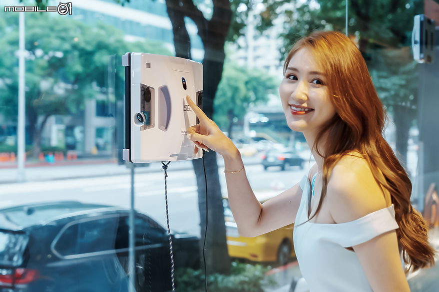 【採訪】玻妞 HOBOT-6S Pro 全新升級 導入雙布振動擦拭拋光與雙邊超音波噴水獨家雙專利
