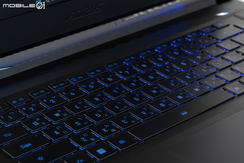 GIGABYTE AORUS 15 (2024) 測試報告｜兼具 AI 與電競效能的親民之選！
