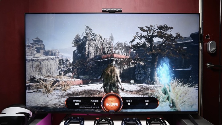 按一下就開打！BenQ J-760 開箱，PS5、Xbox Series X 電視推薦，4K 120 Hz 遊戲主機全規格滿血，還能讓 Switch 畫質大提升的 QLED Google TV