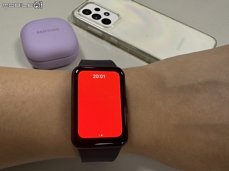 Samsung Galaxy Fit3 工作生活好夥伴，健康運動又兼顧時尚的智慧手環