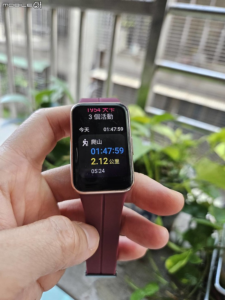 Samsung Galaxy Fit3智慧手環 穿搭 運動 睡眠一起動起來