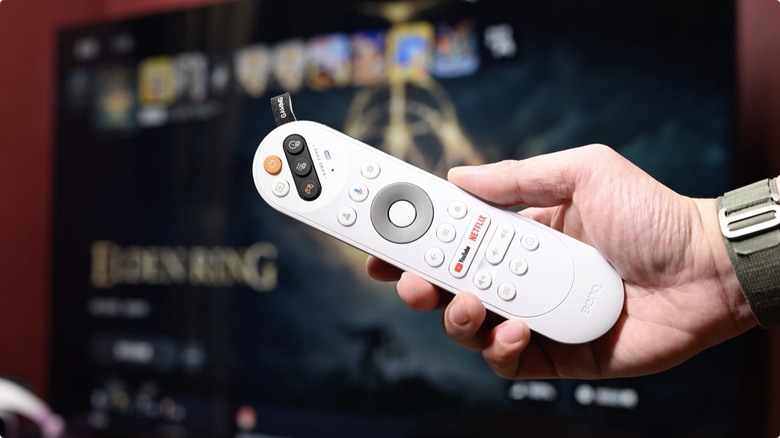 按一下就開打！BenQ J-760 開箱，PS5、Xbox Series X 電視推薦，4K 120 Hz 遊戲主機全規格滿血，還能讓 Switch 畫質大提升的 QLED Google TV