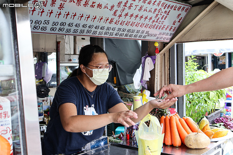 點我看大圖 街拍練習中!帶著EOS R10拜訪旗山老街