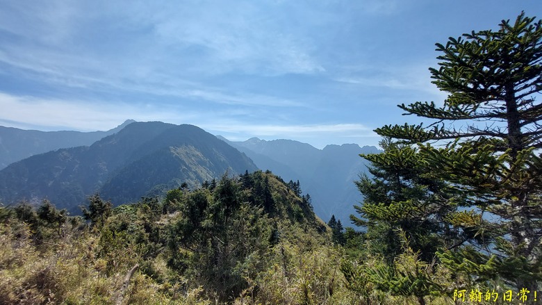 挑戰陡陡刺激石瀑 攻頂 玉山前峰 必經之路