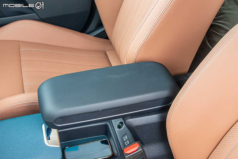 MINI Countryman C 試駕｜不再迷你，卻能討更多人歡心！