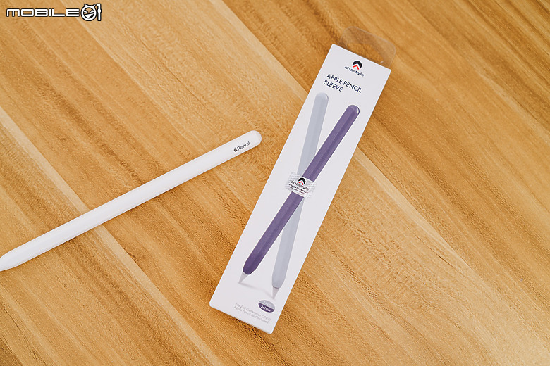 點我看大圖 AHAStyle iPad 類紙膜推薦開箱實測 – 兼具繪圖與追劇的實用配件完整介紹
