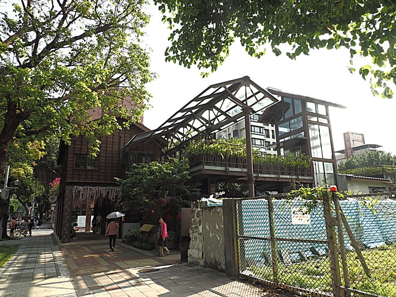 0km山物所、林業保育署保育小站【總督府山林課宿舍】|榕錦時光生活園區【原臺北刑務所官舍】 — 臺北城外日式宿舍建築逛到飽