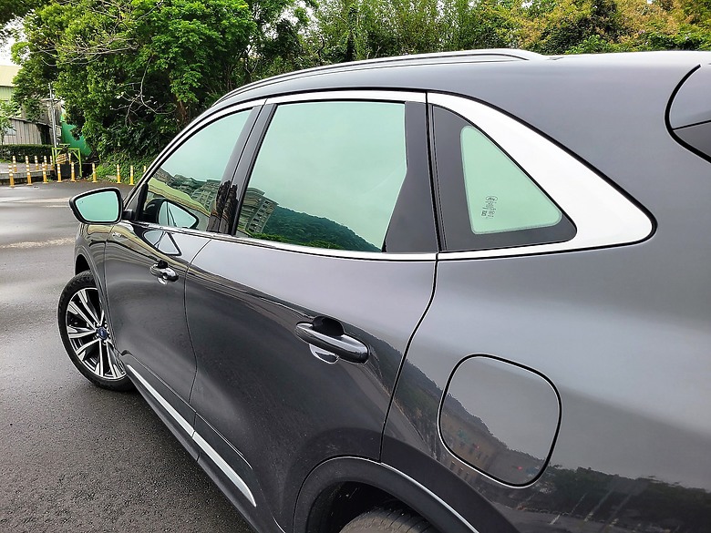<<親子童趣>> FORD KUGA Vignale 試駕體驗心得 <<駕馭樂趣>>