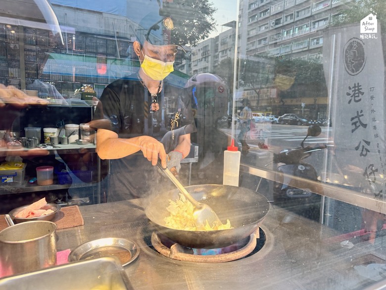 點我看大圖 高雄苓雅|老德記公仔麵_鍋氣滿滿的港式炒麵