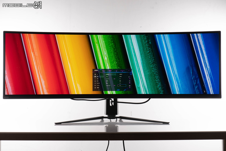 微星 MPG 491CQP QD-OLED 螢幕開箱實測 以超寬曲面搭配豔麗色彩帶來更沉浸遊戲感受