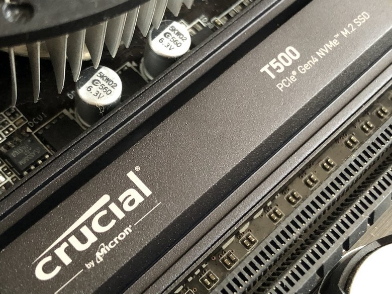 無與倫比的速度！美光 Crucial T500 1TB Gen4 NVMe SSD 為您的電腦系統注入動力！