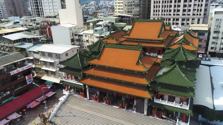 高雄三鳳宮介紹 - 全台規模最大的哪吒三太子廟
