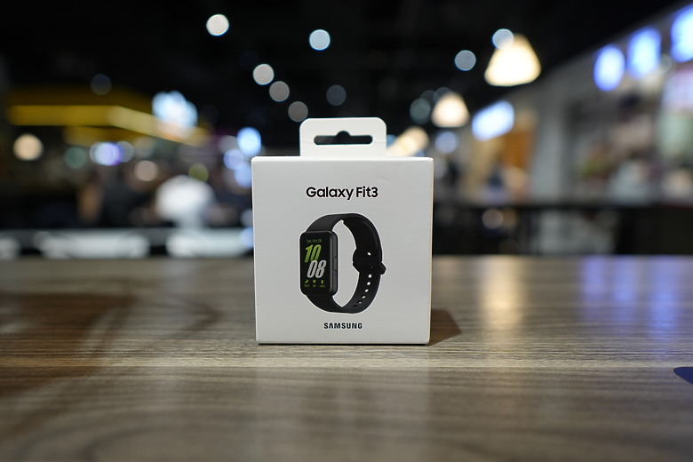 【開箱！】Samsung Galaxy Fit3 智慧手環 - 美觀！時尚！超輕薄！！