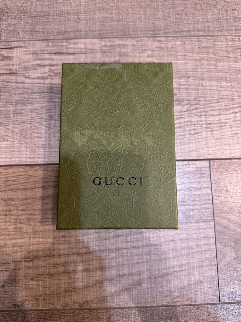 「開箱」GUCCI 100週年特別版經典馬銜扣短夾