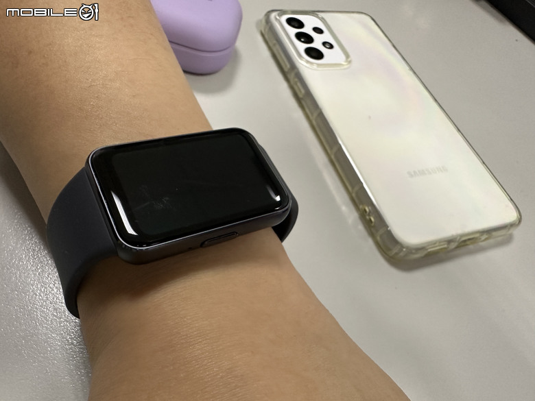 Samsung Galaxy Fit3 工作生活好夥伴，健康運動又兼顧時尚的智慧手環