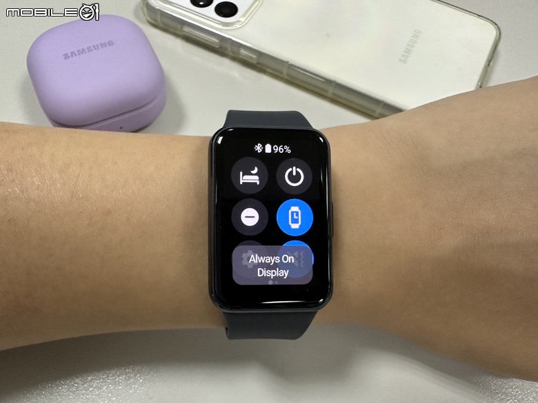 Samsung Galaxy Fit3 工作生活好夥伴，健康運動又兼顧時尚的智慧手環