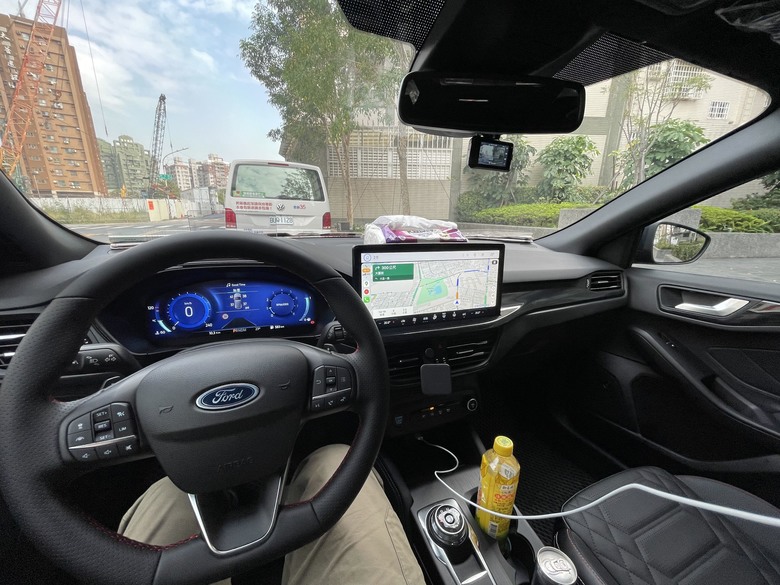 陪我收藏天文宇宙的 Focus Hatchback
