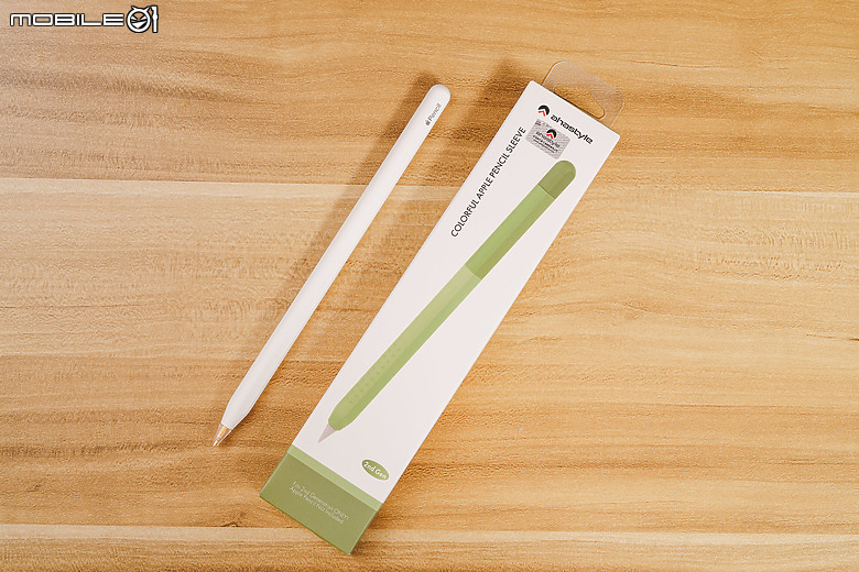 點我看大圖 AHAStyle iPad 類紙膜推薦開箱實測 – 兼具繪圖與追劇的實用配件完整介紹