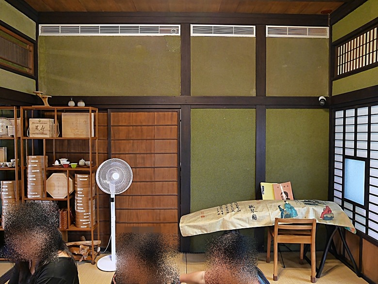 新營鐵道文化園區、弎弌和茗園、阿桐鹽水意麵、鹽水庇護宮、八角樓、銀峰冰果室、修德拜亭廣場、王爺廟巷、永成戲院 — 2024清明連假之新營賞火車、日式老宅內品茗,月津港夜間散策