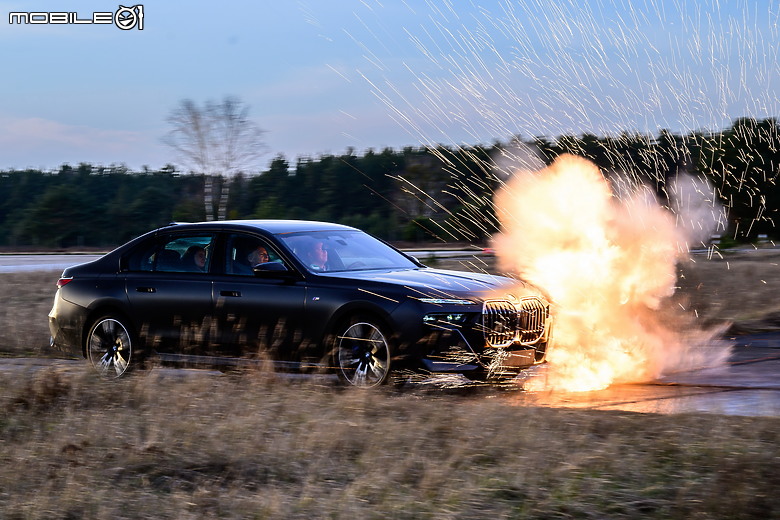 【海外新訊】BMW 揭露「Security Vehicle Training」訓練課程內容,確保「Protection」車型能發揮最大保護力!