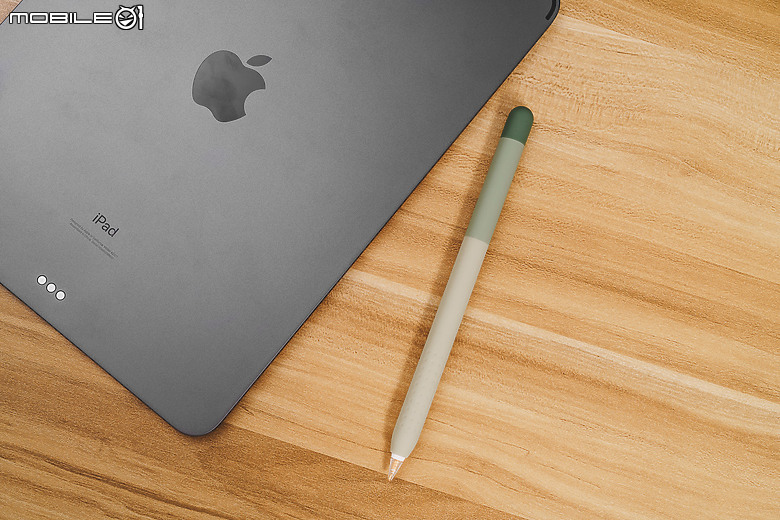 點我看大圖 AHAStyle iPad 類紙膜推薦開箱實測 – 兼具繪圖與追劇的實用配件完整介紹