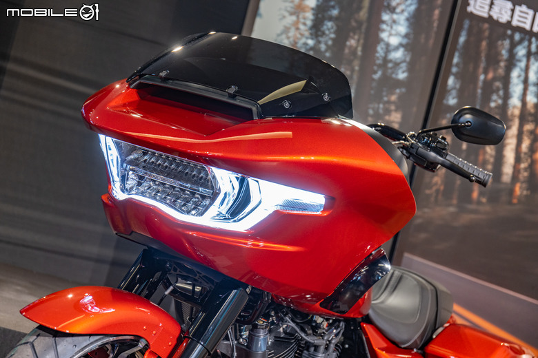 【採訪】Harley-Davidson美式巡航車雙霸Street Glide＆Road Glide改款登台！2024年式新車預售開跑！