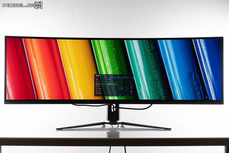 微星 MPG 491CQP QD-OLED 螢幕開箱實測 以超寬曲面搭配豔麗色彩帶來更沉浸遊戲感受