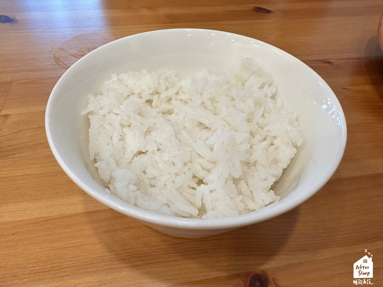 高雄鼓山｜拾壹船麵＿渡輪附近的泰式道地老船麵