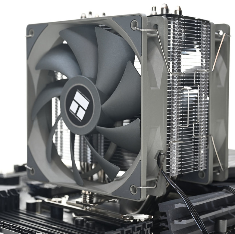 點我看大圖 Thermalright索摩樂Assassin Spirit 120 V2 PLUS散熱器開箱