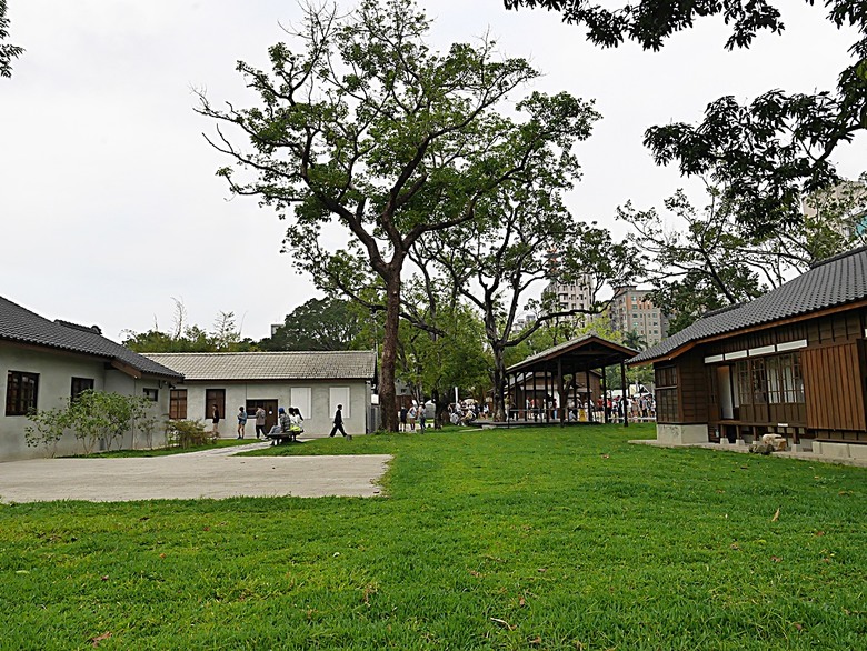 國家漫畫博物館籌備處【臺中刑務所演武場、典獄官舍、浴場、官舍群】 — 2024清明連假之臺中市區內一方綠意與懷舊日式宿舍散策