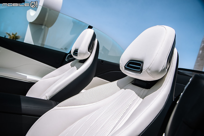 Mercedes-Benz CLE 200 Cabriolet 特內里費島試駕|奇幻島嶼之旅,無邊際美景盡收眼底!