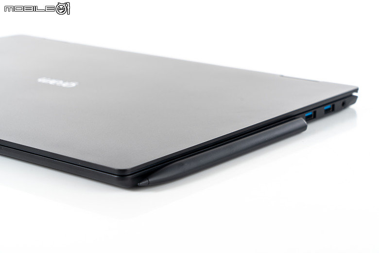 LG gram Pro 2-in-1 測試報告|最纖薄輕巧的 AI 翻轉觸控筆電!