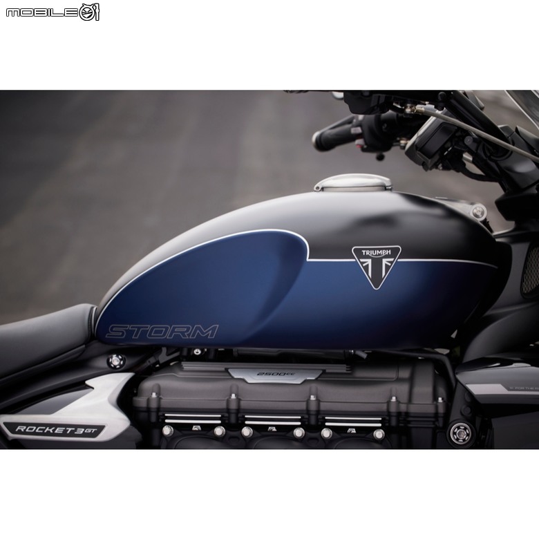 確定接單引進！2500cc機車TRIUMPH『火箭3號』黑化版STORM，早鳥優惠升級不加價