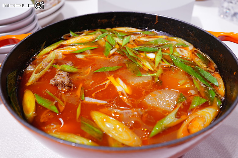 點我看大圖 是的,我終於吃到傳說中的喜相逢麵館