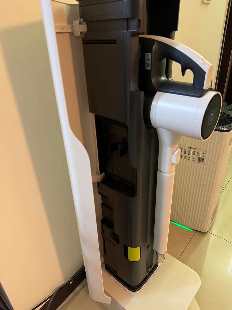 《LG CordZero™ All-in-One Tower Combi 清空塔》一次滿足兩個願望，地表最強清潔體驗，解放美好生活