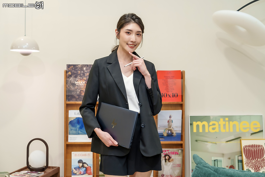 點我看大圖 HP ENVY x360 14-fc0070TU 測試報告|優異視覺、絕佳續航與豐富應用的 360 度可翻轉筆電