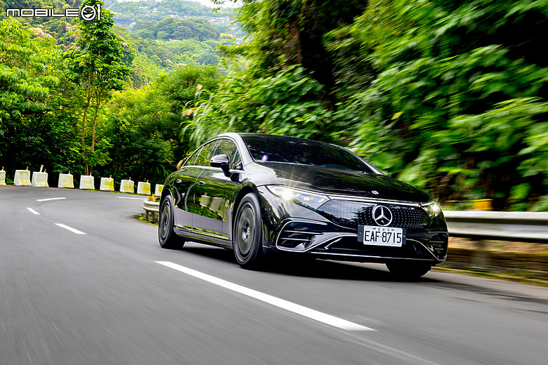 Mercedes-Benz EQS 450+ 試駕&電耗測試|AMG Line內外套件加持,變得更帥更體面!