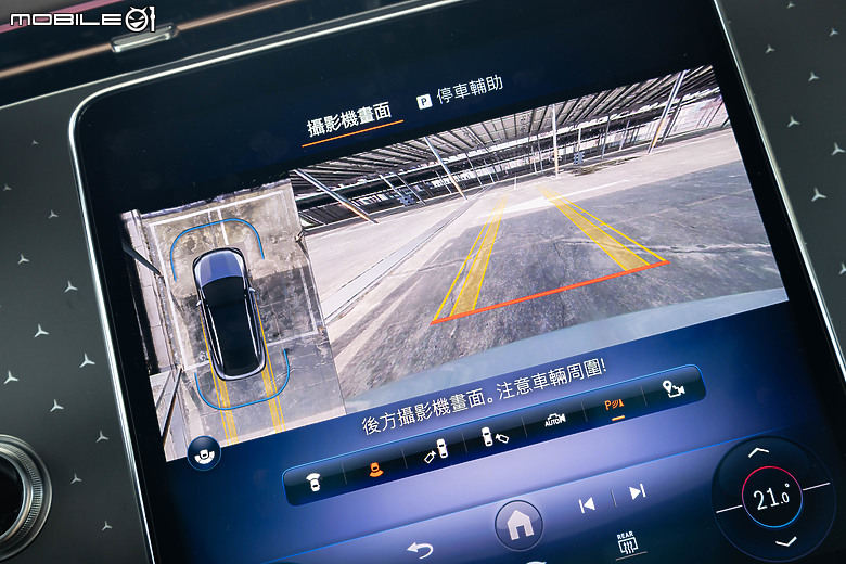 Mercedes-Benz EQE 300 SUV 試駕｜新動力降低入手門檻，入主純電三芒星休旅更輕鬆！