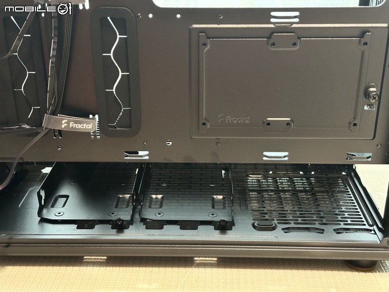 不只是放大!Fractal Design North XL 機殼