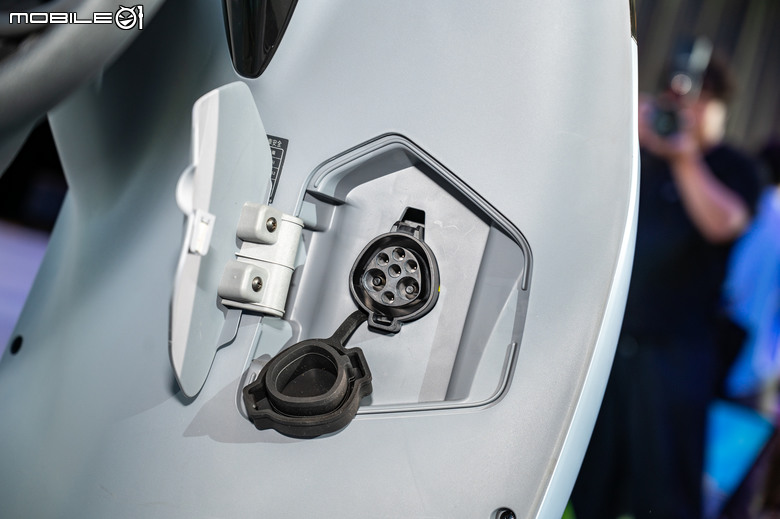 【採訪】KYMCO Ionex Uno創世紀發表會！推充換合一資費方案最高回饋30%！