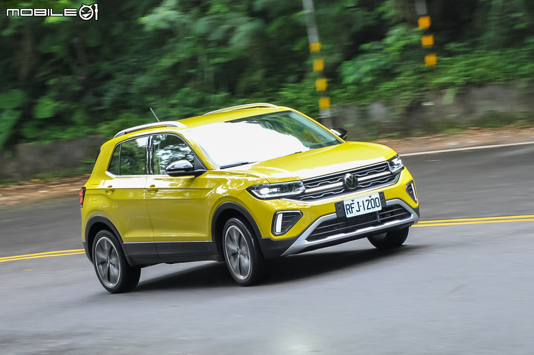 Volkswagen T-Cross 小改款試駕|質感與功能升級、都會區的亮眼焦點!