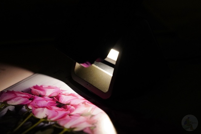 [開箱]PHILIPS 黑金剛三合一磁吸充電系列｜探索未來充電新趨勢，3 in 1『手機、手錶、耳機』同時無線充電