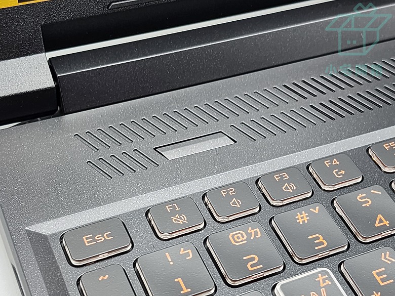 【小宅開箱】acer Nitro V ANV16-41 A+N更有性價比，電池優化享受電競文書續航